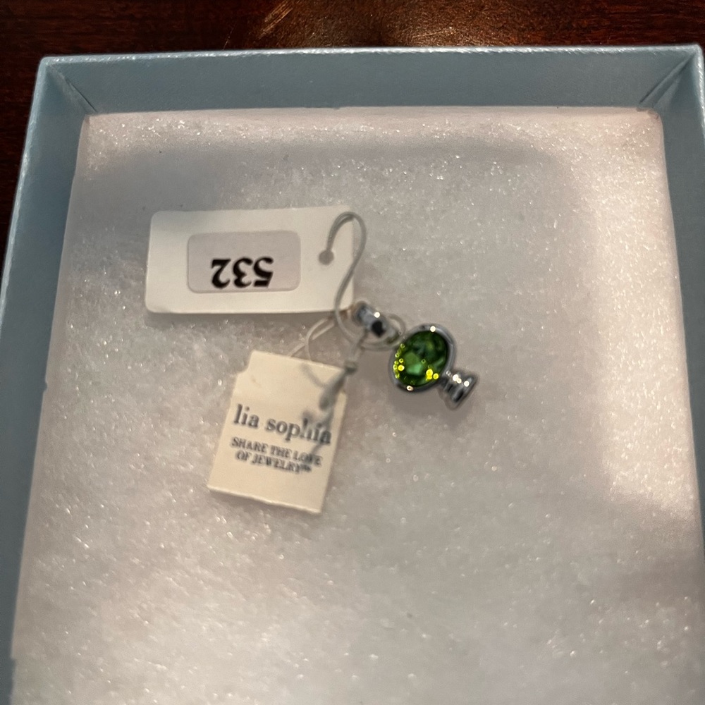Lia Sophia Pendant /silver with green stone. New with tags
